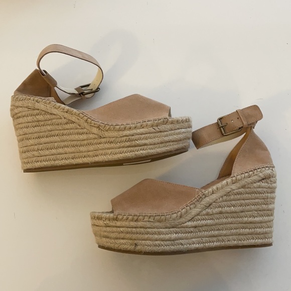 New in box Soludos Positano Platform Wedge, Size 10